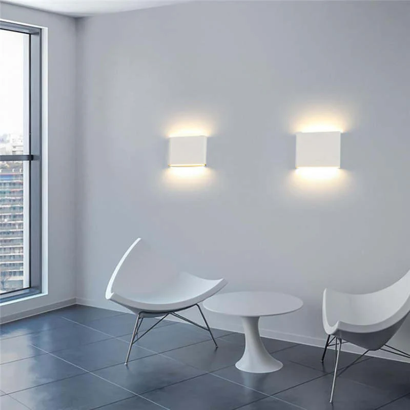 Modern Rectagulart Metal Outdoor Wall Lamp