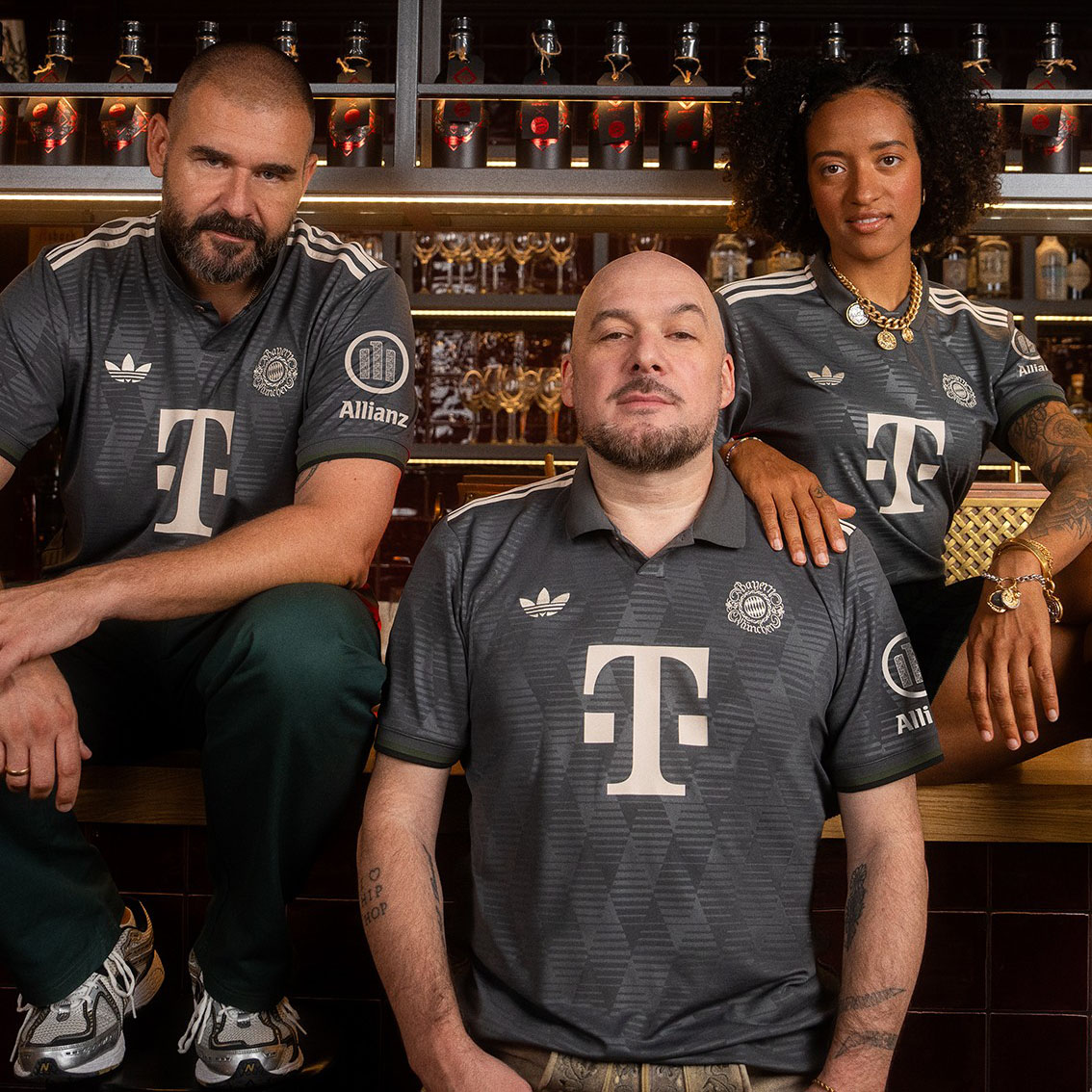 Bayern Munich Oktoberfest Jersey 2024/25 - Soccerfana