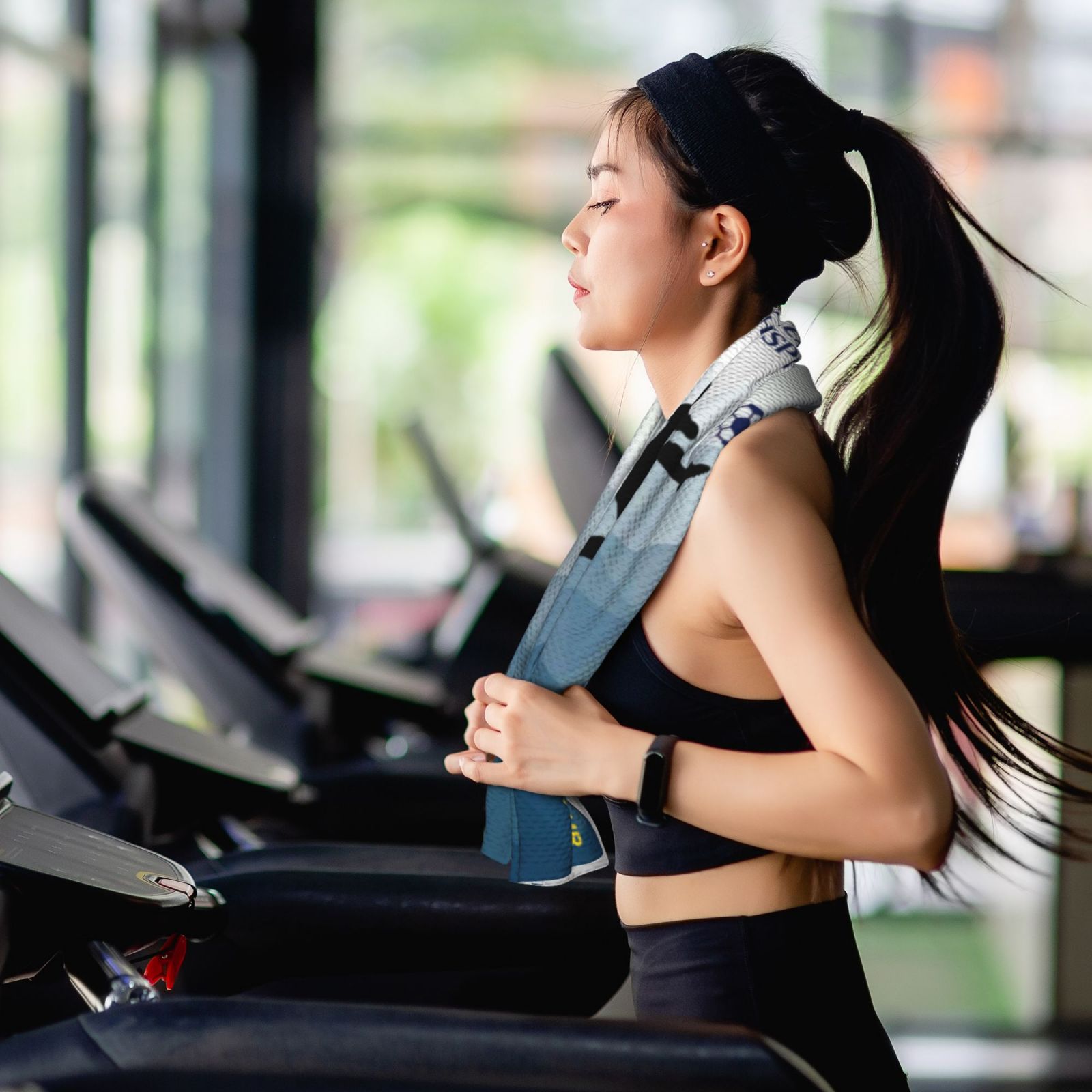 Tottenham Hotspur Sport Towel CET1936 - Soccerfana