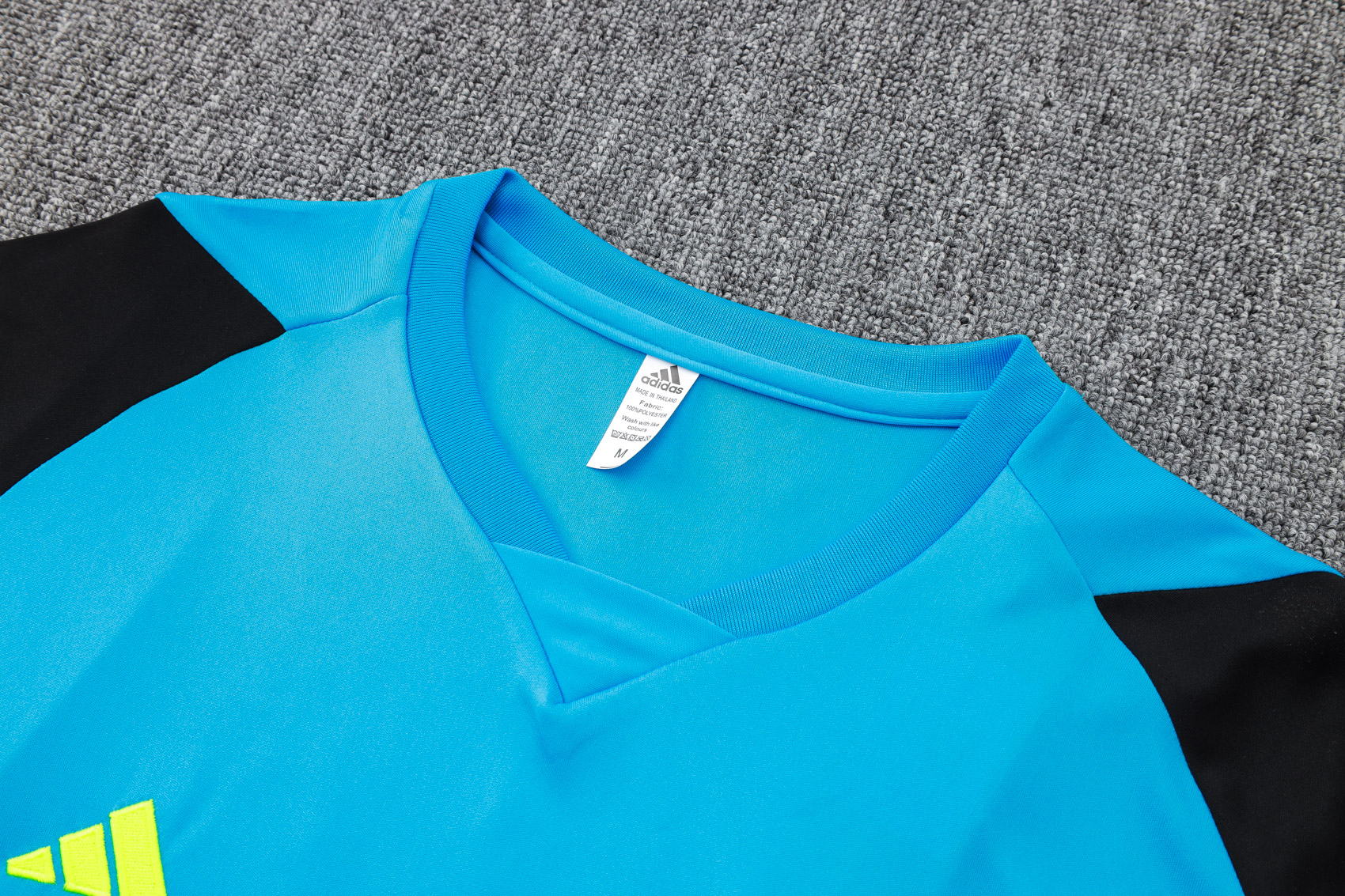 Arsenal Short Sleeve Track Suit 2024/25 MEN530 - Soccerfana