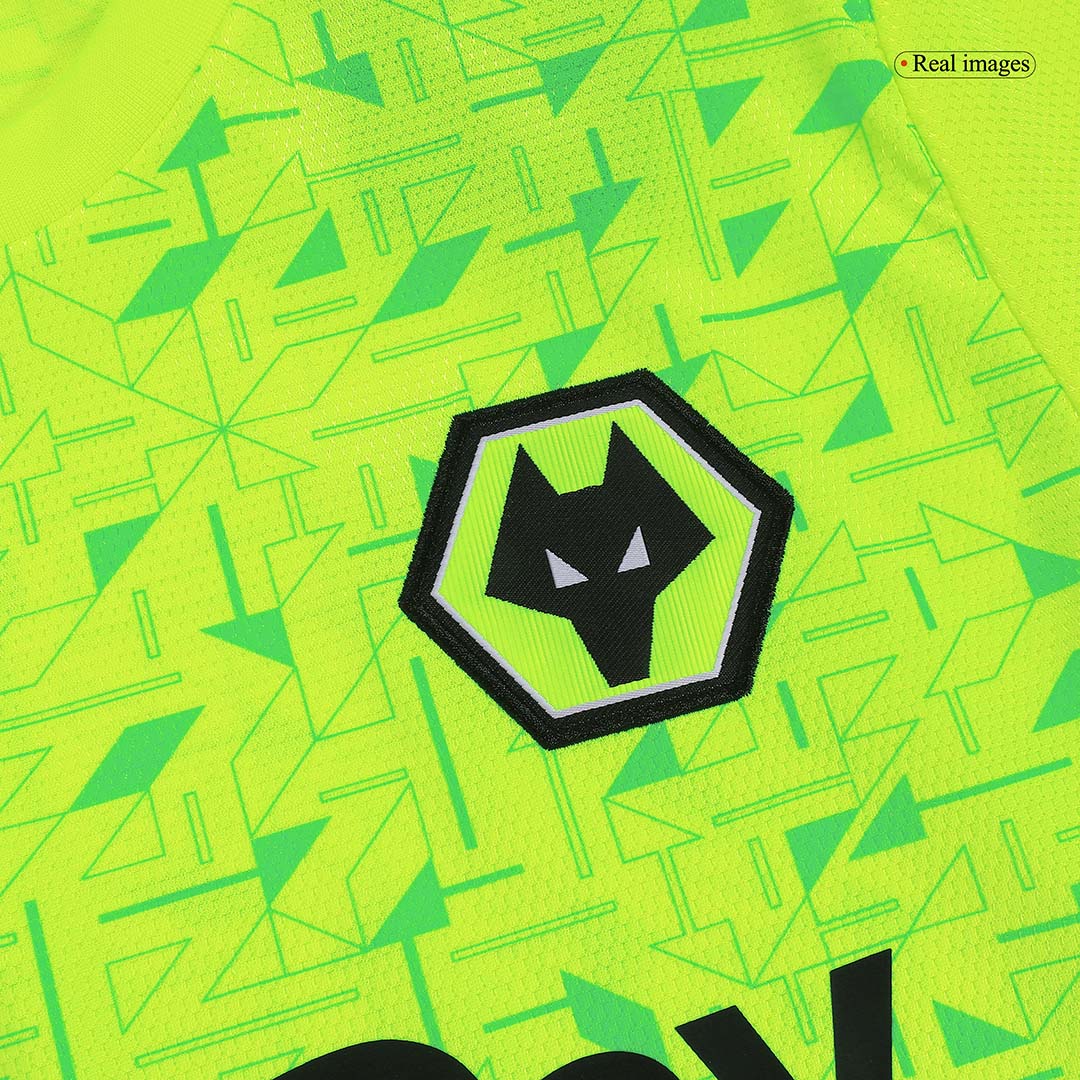 Wolverhampton Wanderers Goalkeeper Jersey 23/24 - Soccerfana
