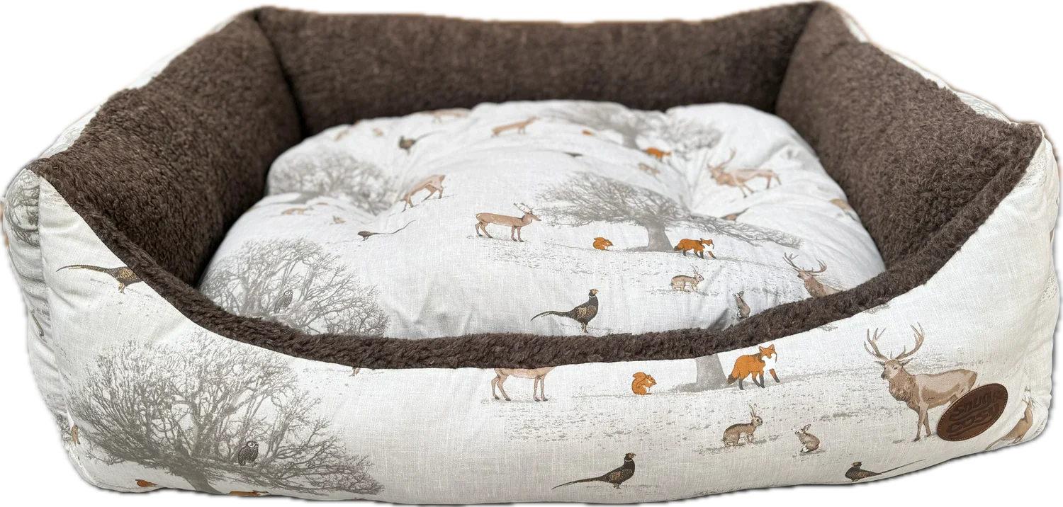 Snug & Cosy Woodland Rectangle Dog Bed
