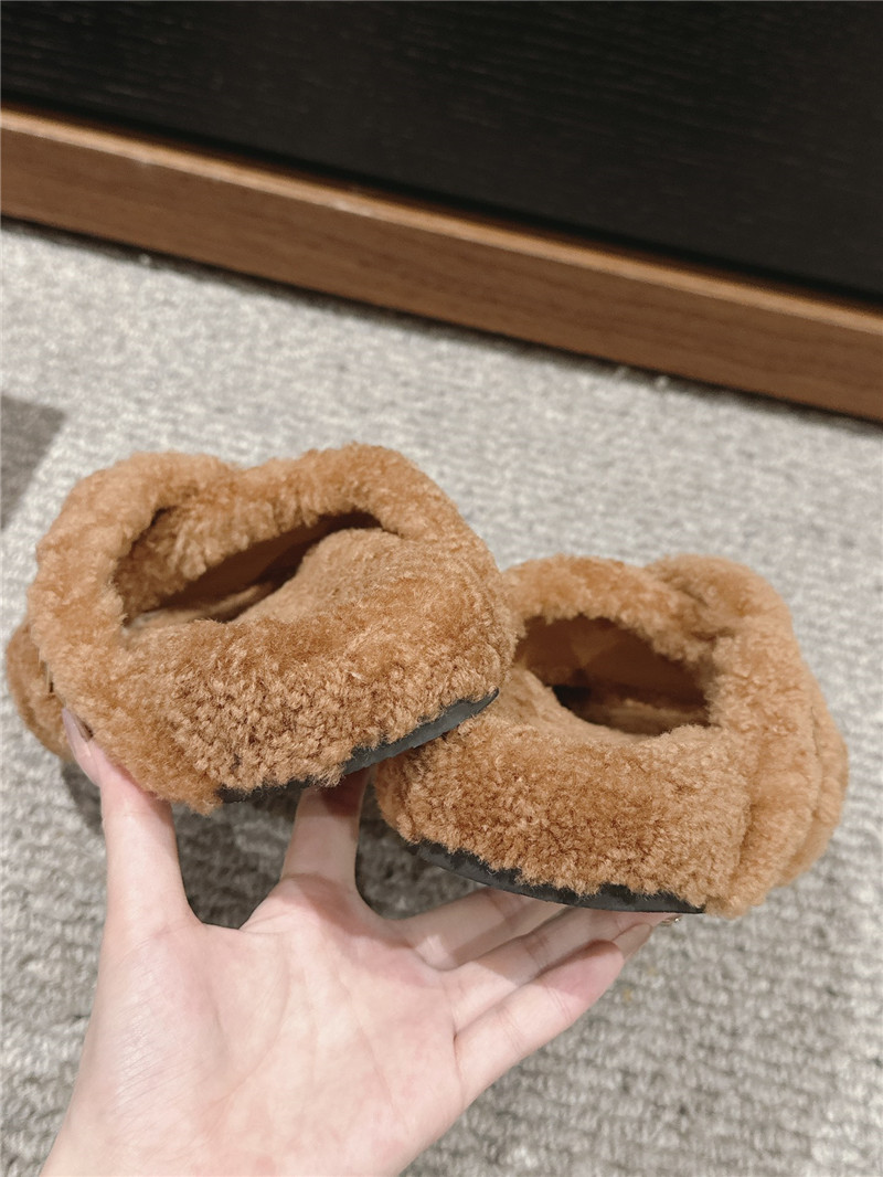 valentino wool slippers best replica shoes website Sell online Best