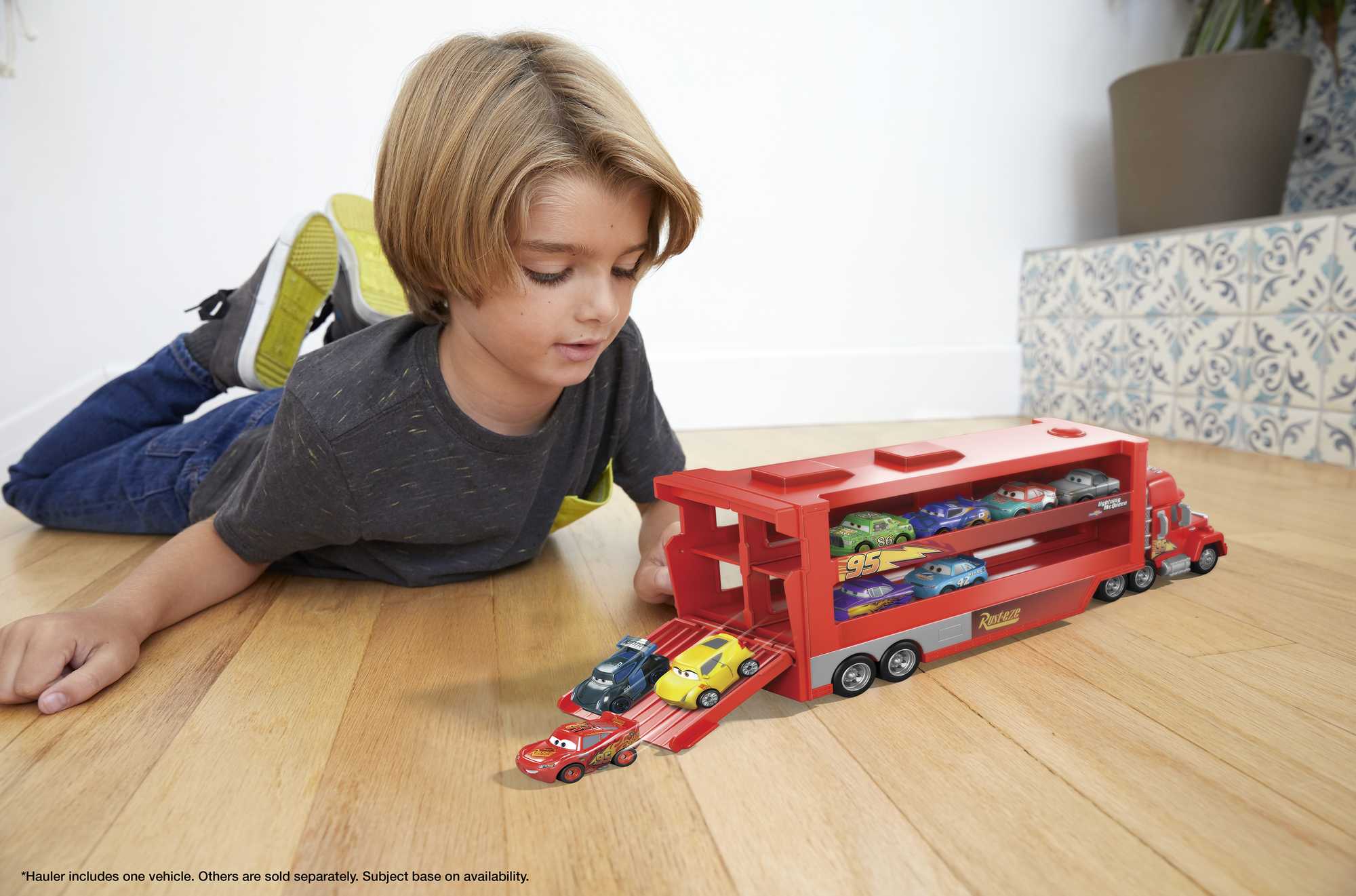Disney And Pixar Cars Mack Mini Racers Hauler