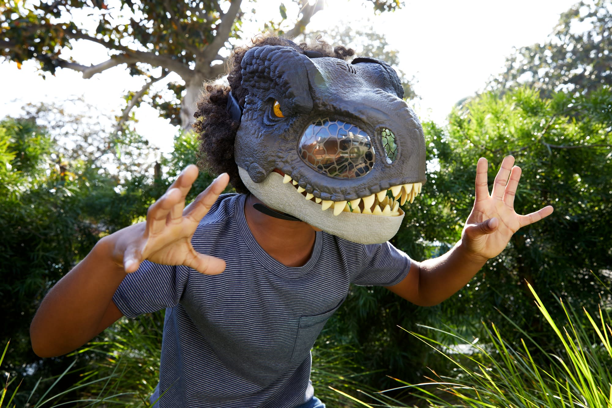 Jurassic World Dominion Dinosaur Mask Tyrannosaurus Rex Chomp N Roar Costume Play