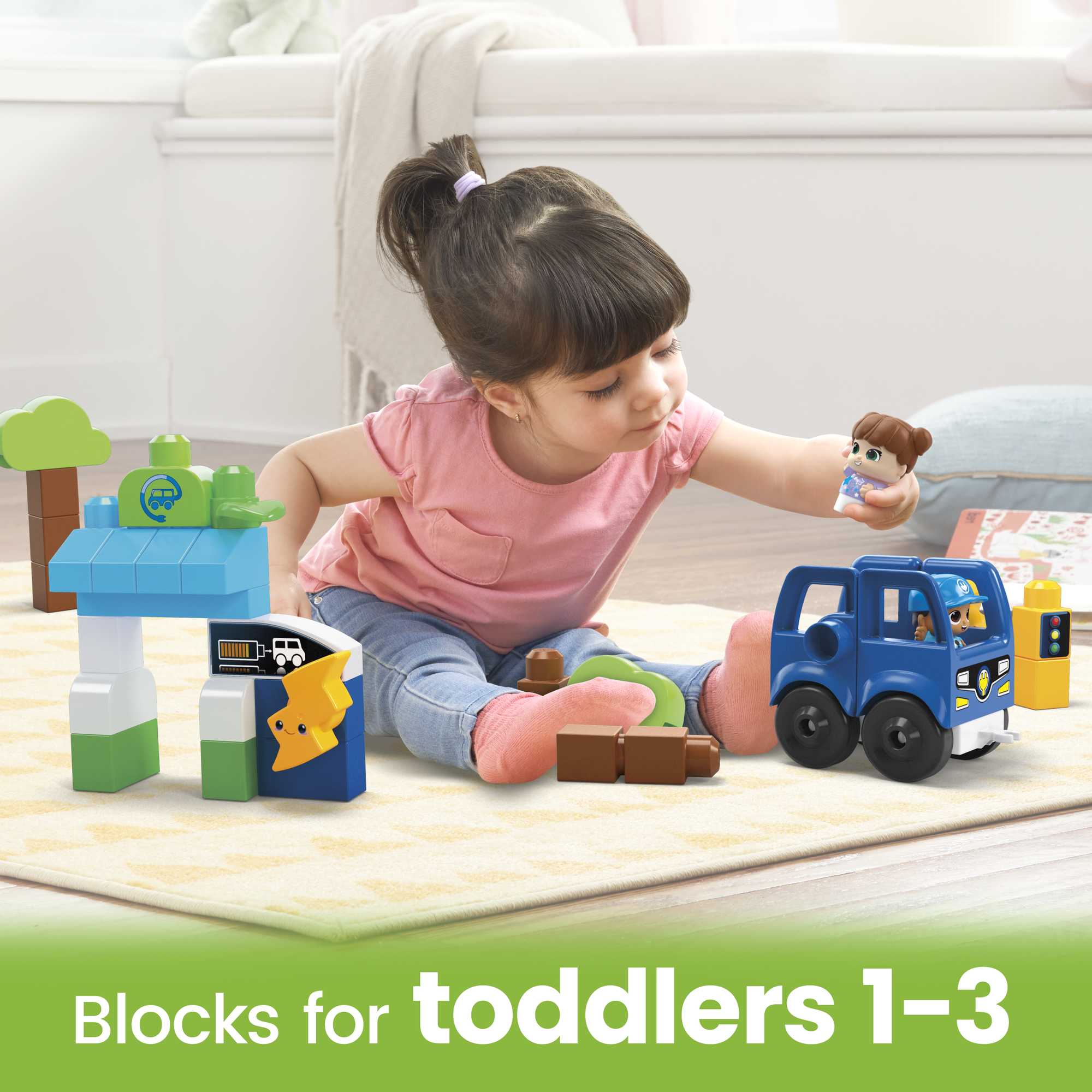 MEGA BLOKS Toy Blocks Charge & Go Bus With 2 Figures (34 Pieces) For Toddler