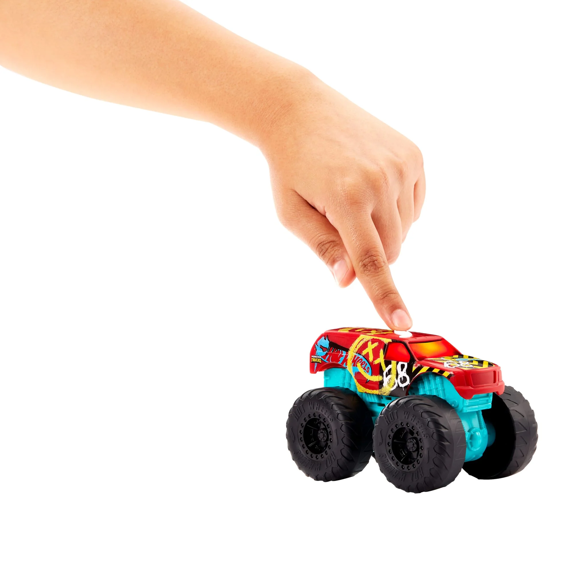 Hot Wheels Monster Trucks Roarin' Wreckers HW demo derby