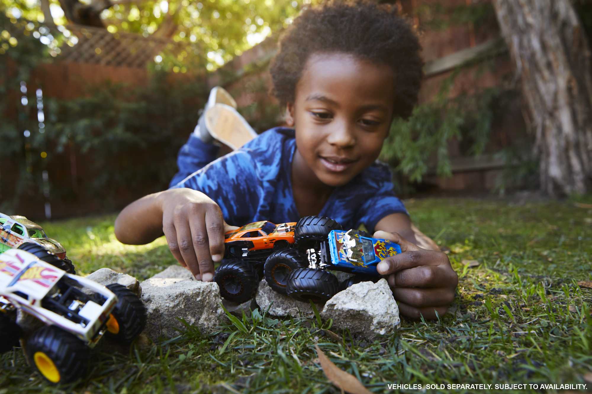 Hot Wheels Monster Trucks 1:64 Scale Demolition Doubles 2-Pack