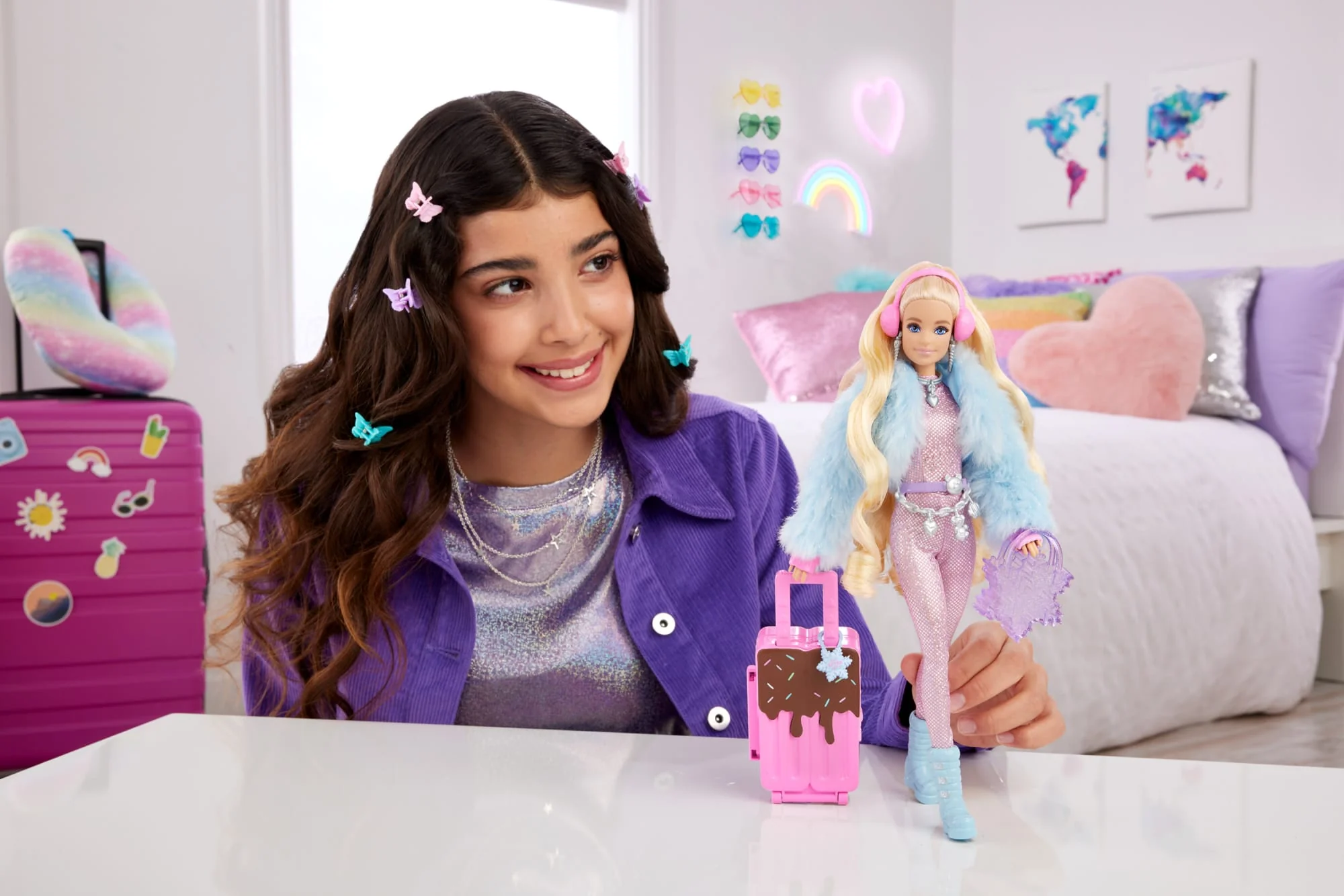 Travel Barbie Doll With Snow Fashion, Barbie Extra Fly