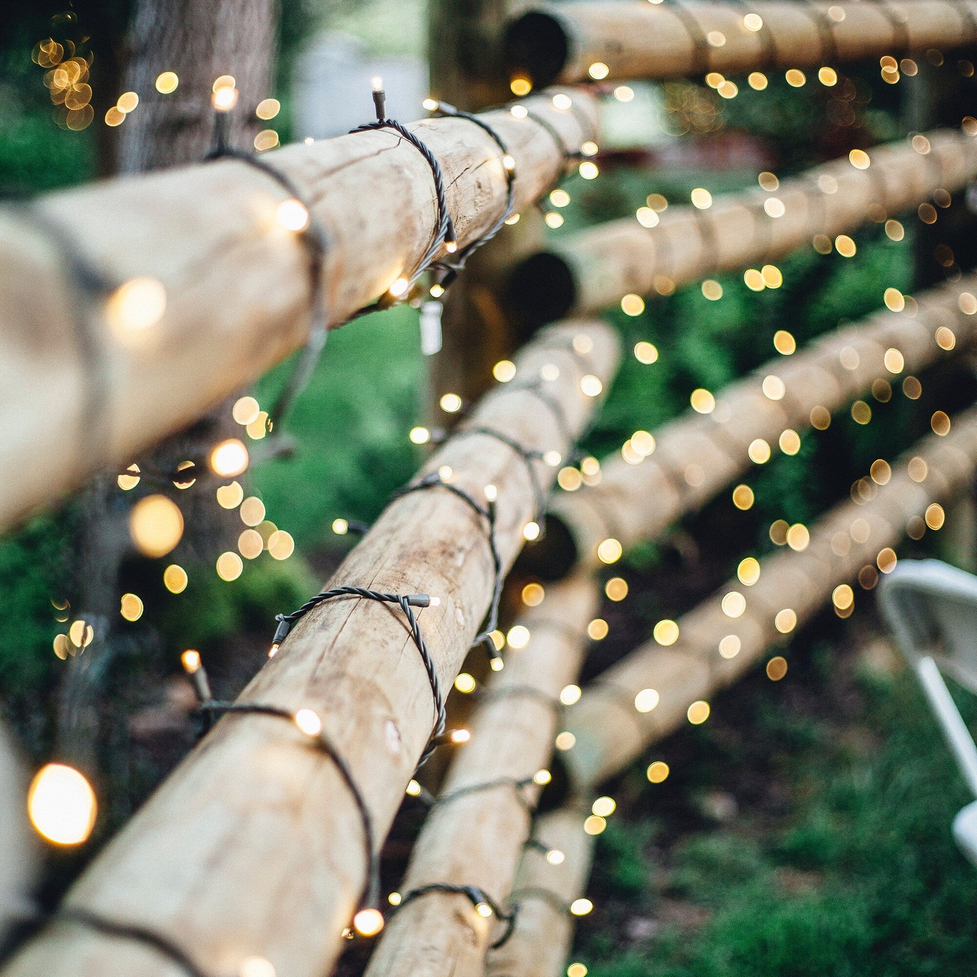 100 Count Warm White LED Solar Mini Christmas Light Set Green Wire