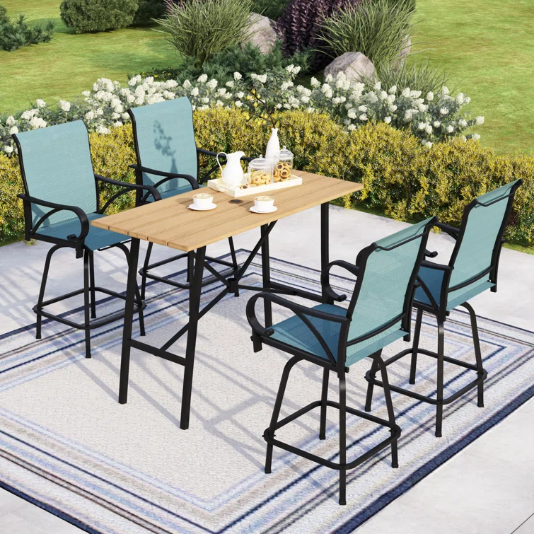 Alyne 4 - Person Rectangular Outdoor Dining Set