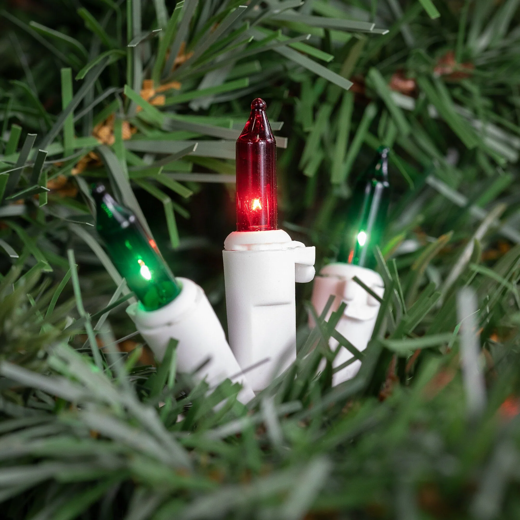 100-Count Red and Green Mini Christmas Lights - 28.75' White Wire