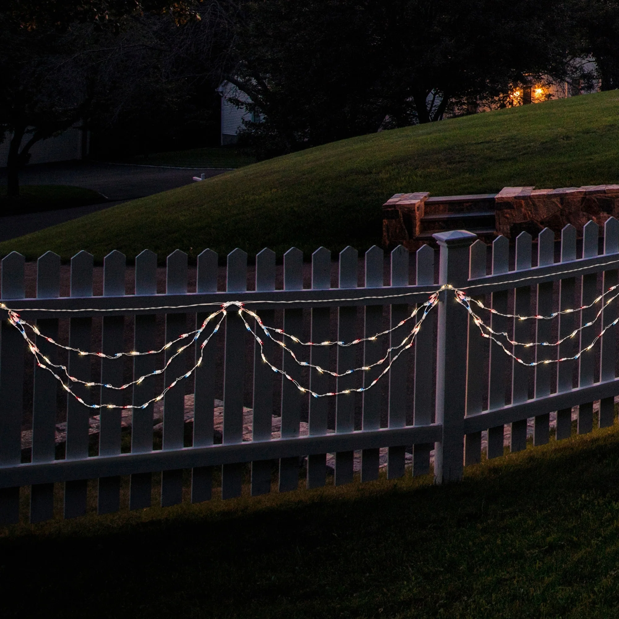 Mini Swag Christmas Light Set Red, White and Blue 6' White Wire 100Ct