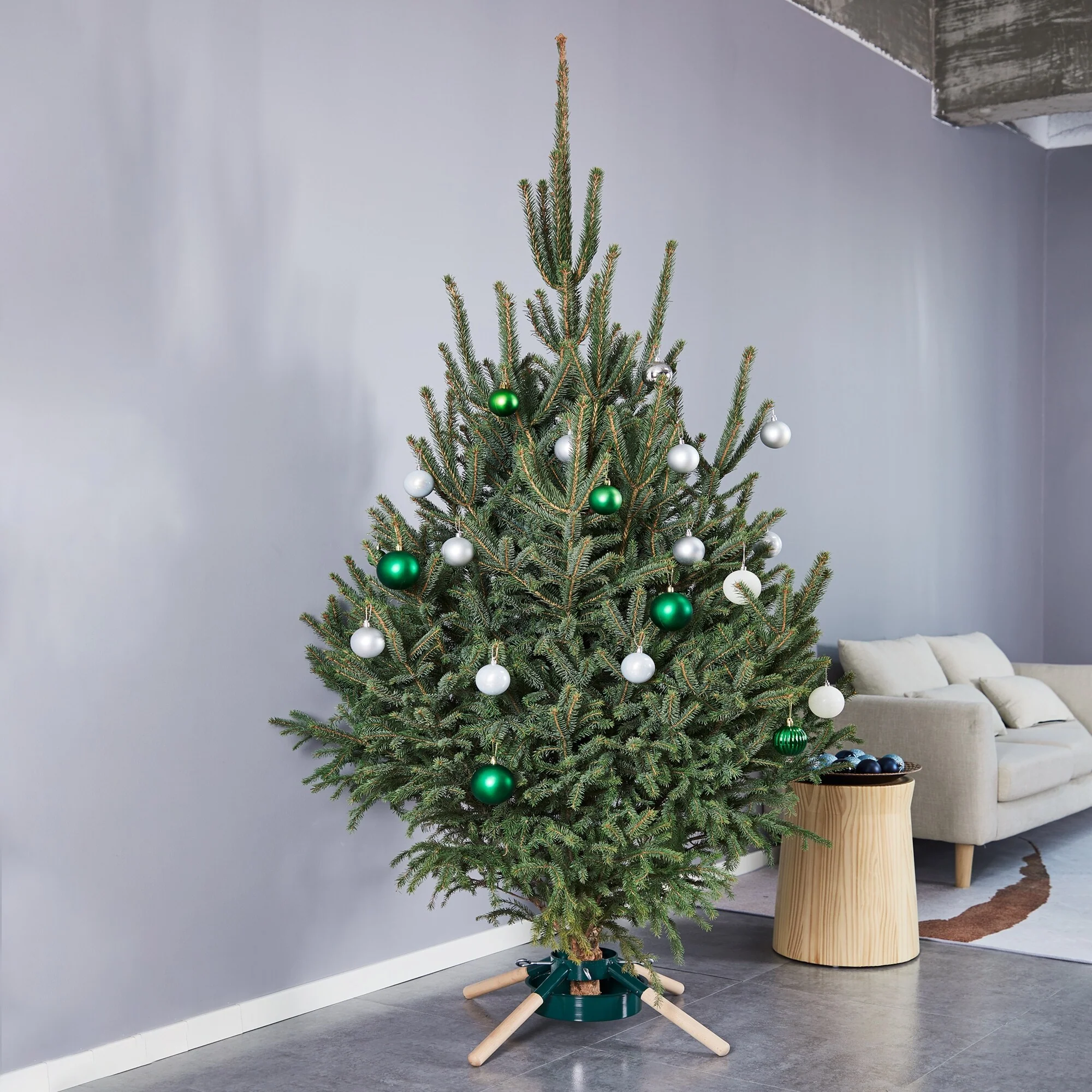 Green Metal Wood Live Christmas Tree Stand - For Trees up to 7ft Tall