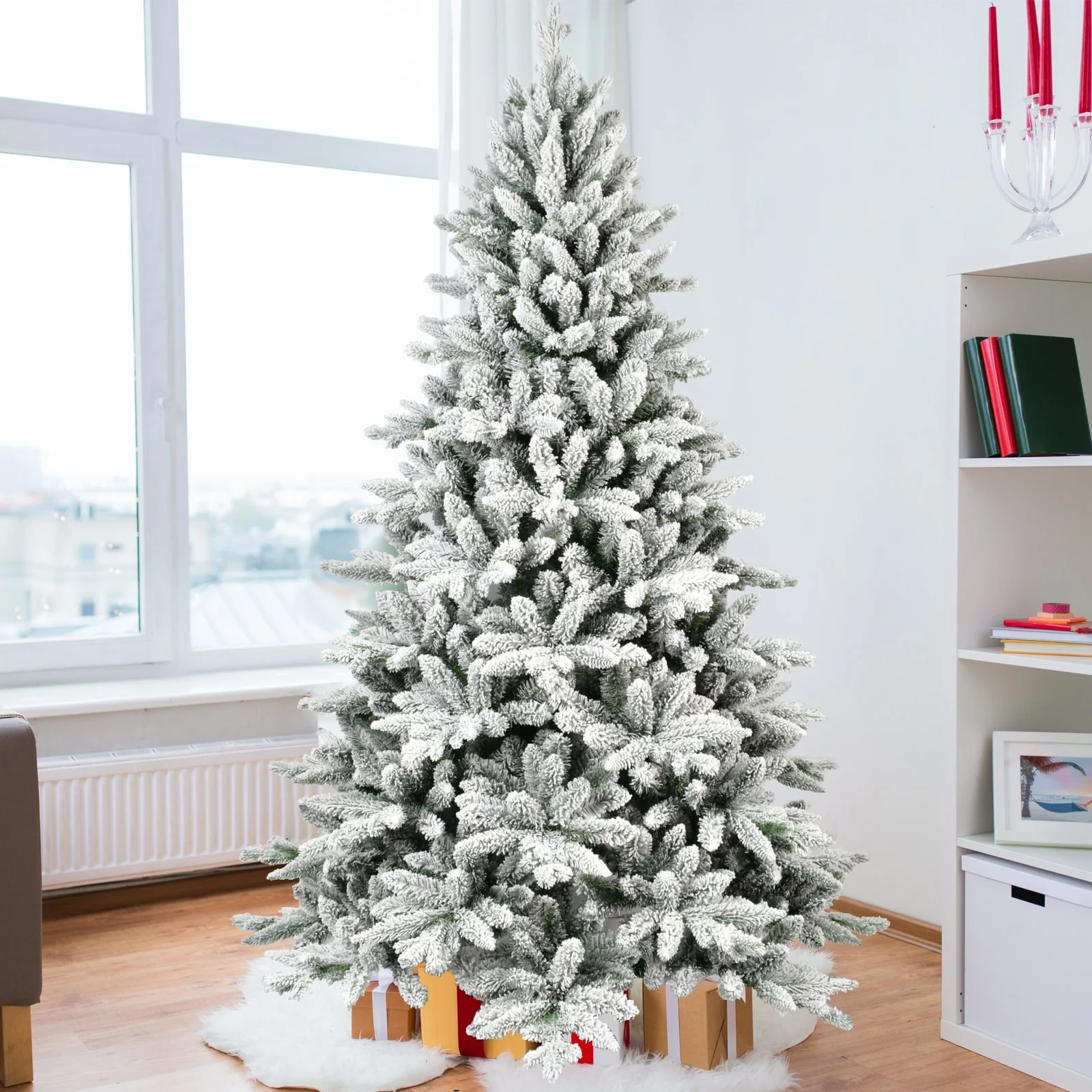 5/6/7ft Flocked Christmas Tree , Realistic Snowy Hinged Tree
