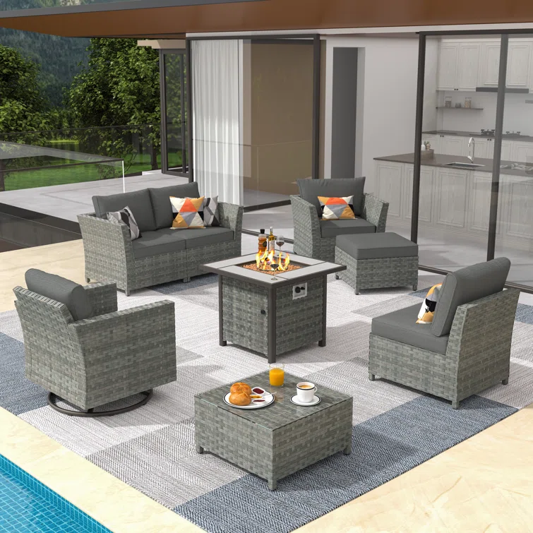 Virgen 5 - Person Outdoor Seating Group with Cushions