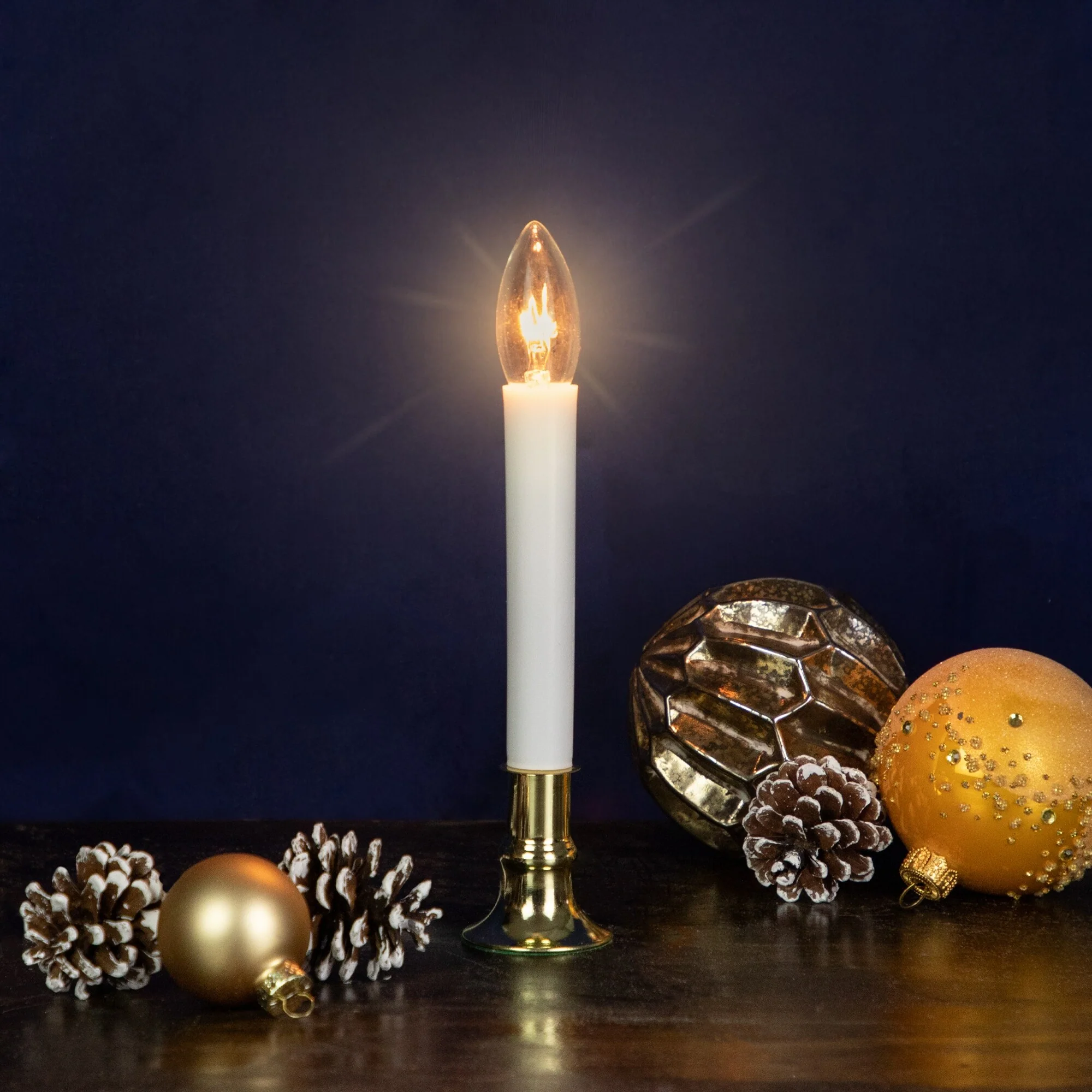 Single Light Window Candle with Timer - 9