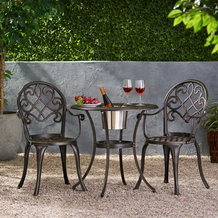 Chestnut Street 2 - Person Round Outdoor Dining Set