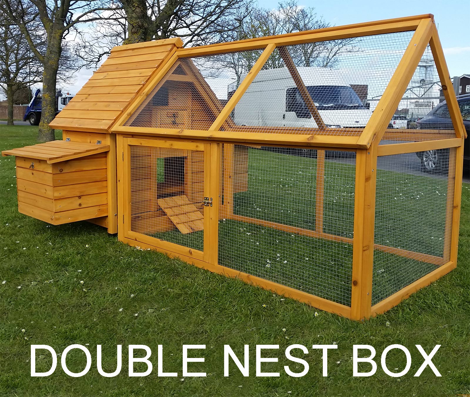Sunshine Chicken Coop with Run