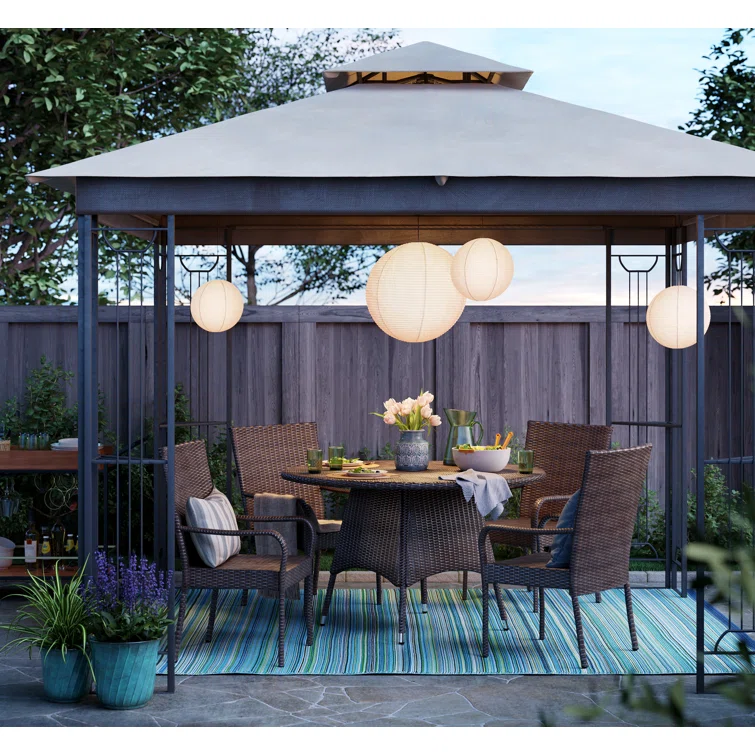 Hampartsum 4 - Person Round Outdoor Dining Set