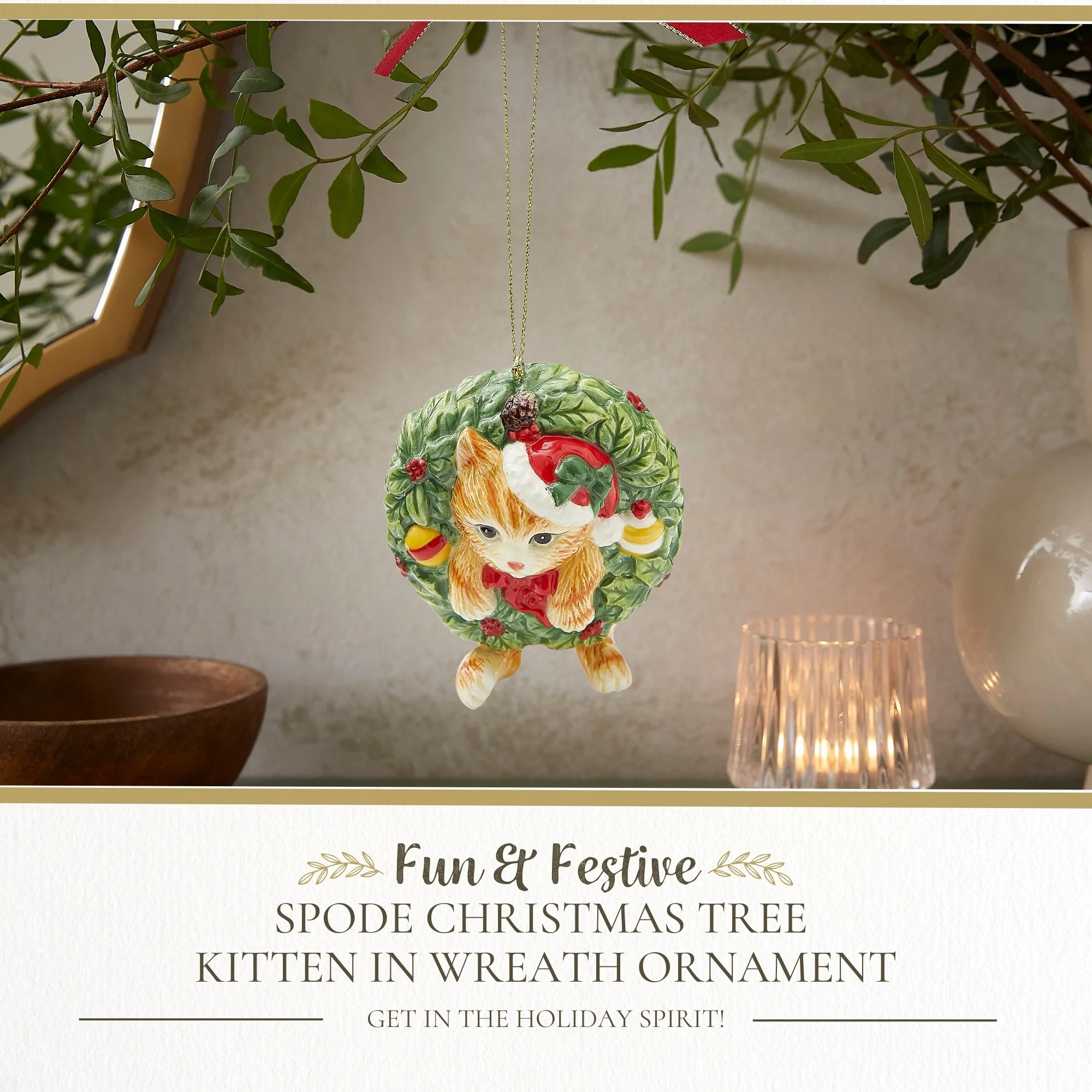 Spode Kitten In Wreath Ornament