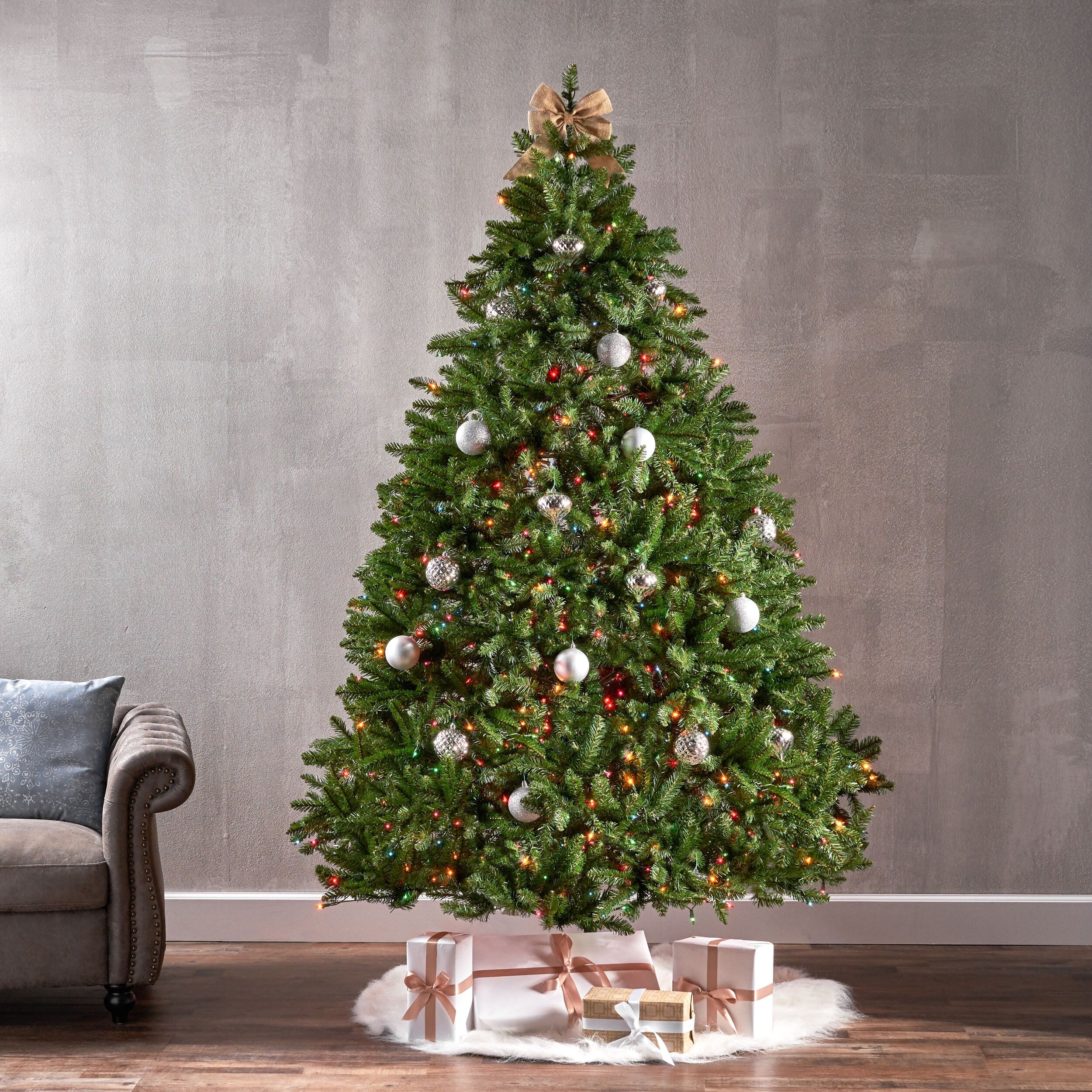 Norway Spruce 7.5-foot Artificial Christmas Tree by Christopher Knight Home - 60.00