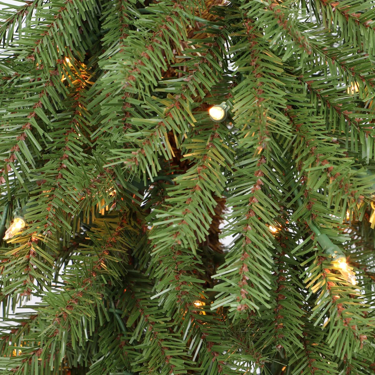 Puleo International Pre-Lit 6' Alpine Artificial Christmas Tree