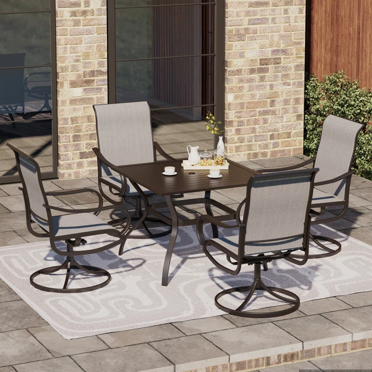 Nako 4 - Person Square Outdoor Dining Set