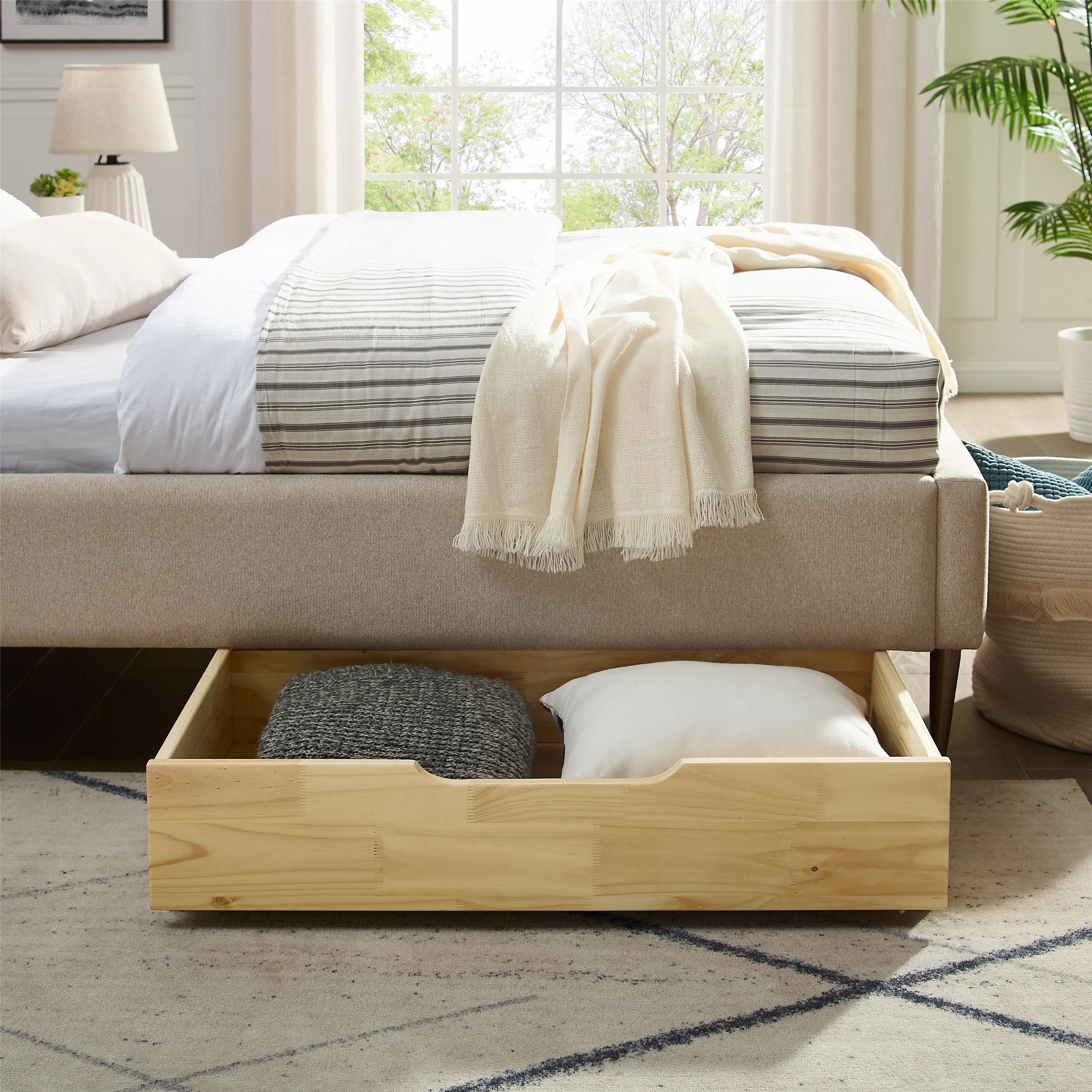 MUSEHOMEINC Solid Wood Under Bed Storage Drawer with 4-Wheels for Bedroom,Suggested for Queen&King Size Platform Bed,Natural