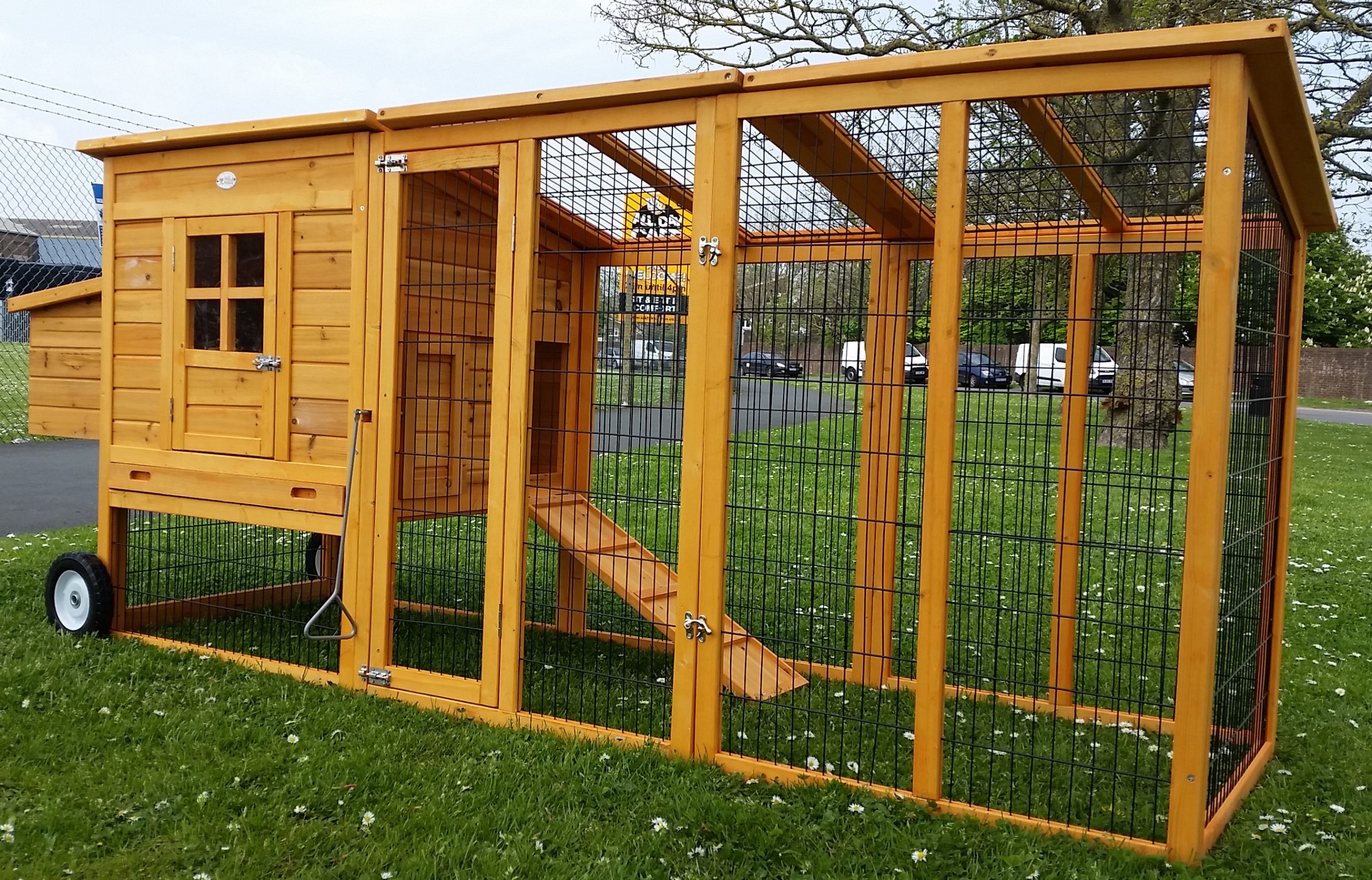 Portable The CottageWith Large Run Chicken Coop On Wheels