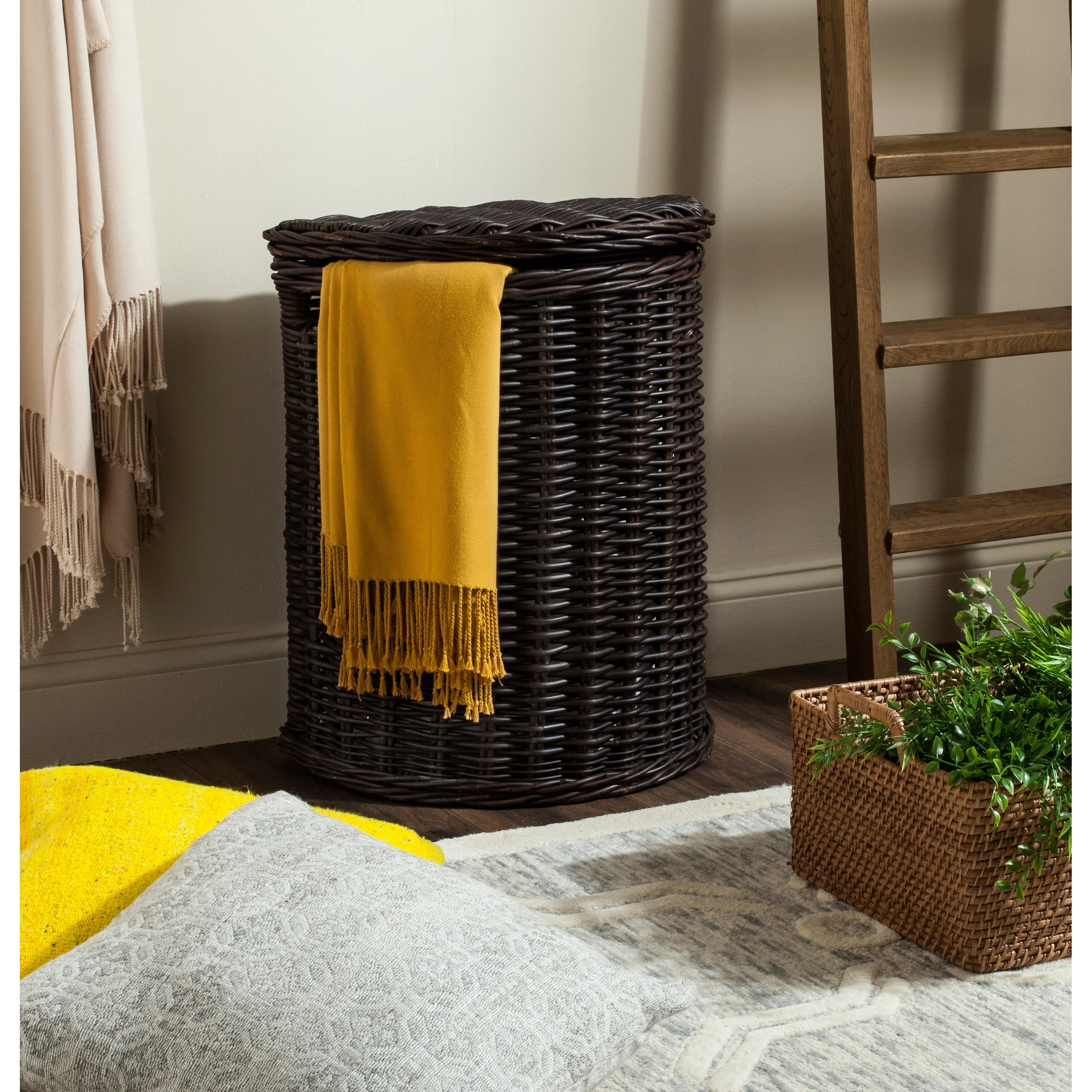 SAFAVIEH Donatienne Natural Rattan Brown Storage Hamper with Liners - 20.5