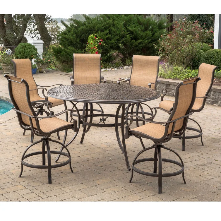 Alejandria 6 - Person Round Outdoor Dining Set