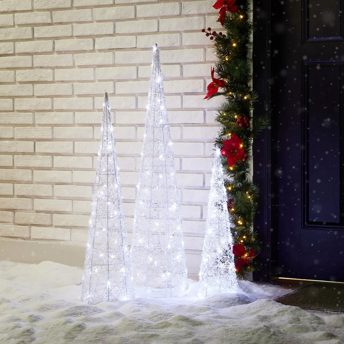 Glitzhome Set of 3 Lighted Christmas Tree with 130 White LED Lights - Christmas Tree