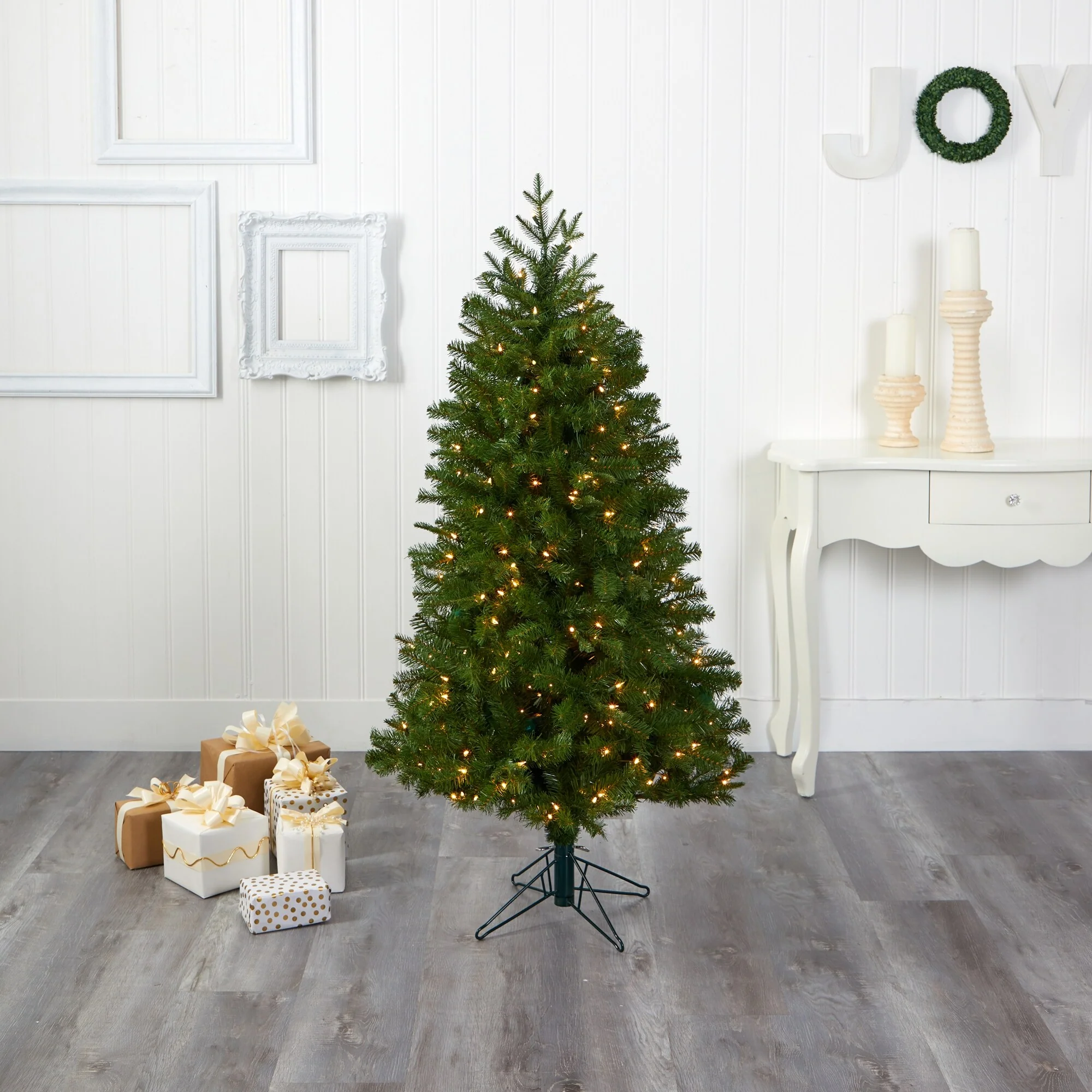 5' Pre-Lit Vancouver Spruce Artificial Christmas Tree, Warm White LED Lights - 5 Foot