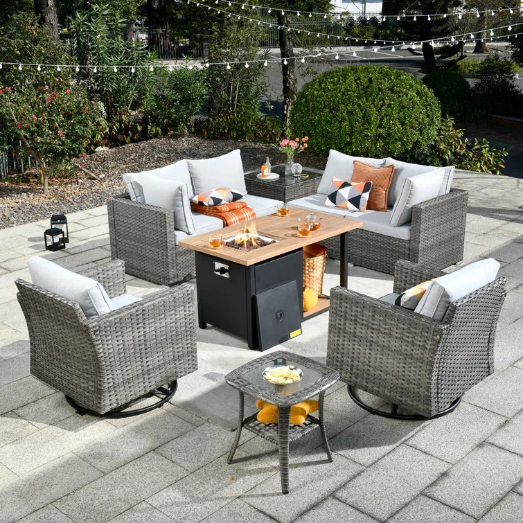 Hop Outdoor Seating Group with Cushions