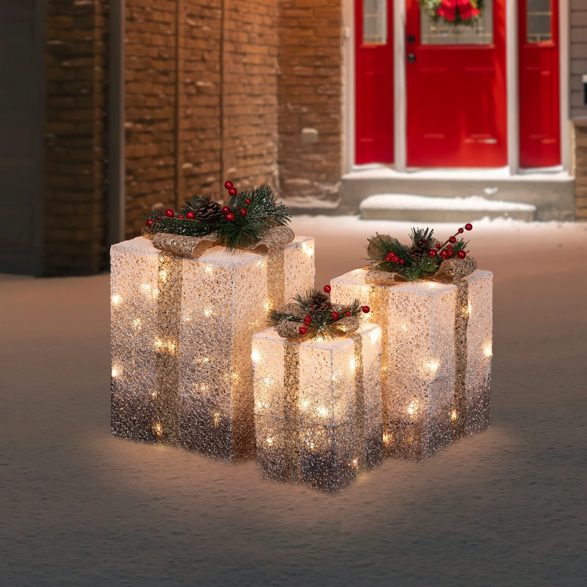 Set of 3 Silver Mesh Glittered Gift Boxes Outdoor Decorations