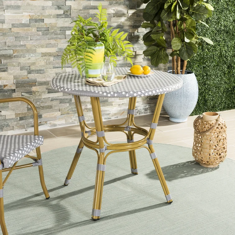 Wilburg 2 - Person Round Outdoor Dining Set