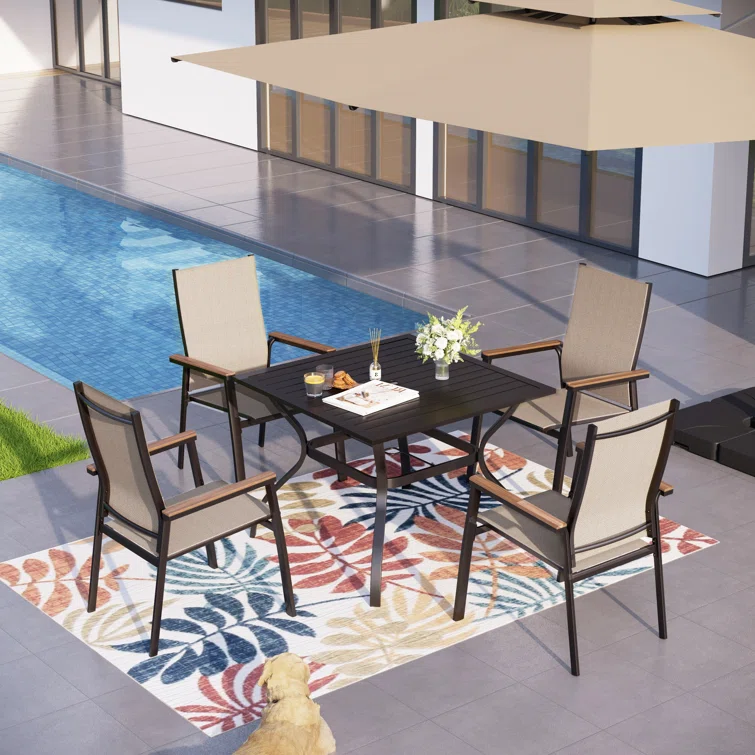 Romio 4 - Person Square Outdoor Dining Set