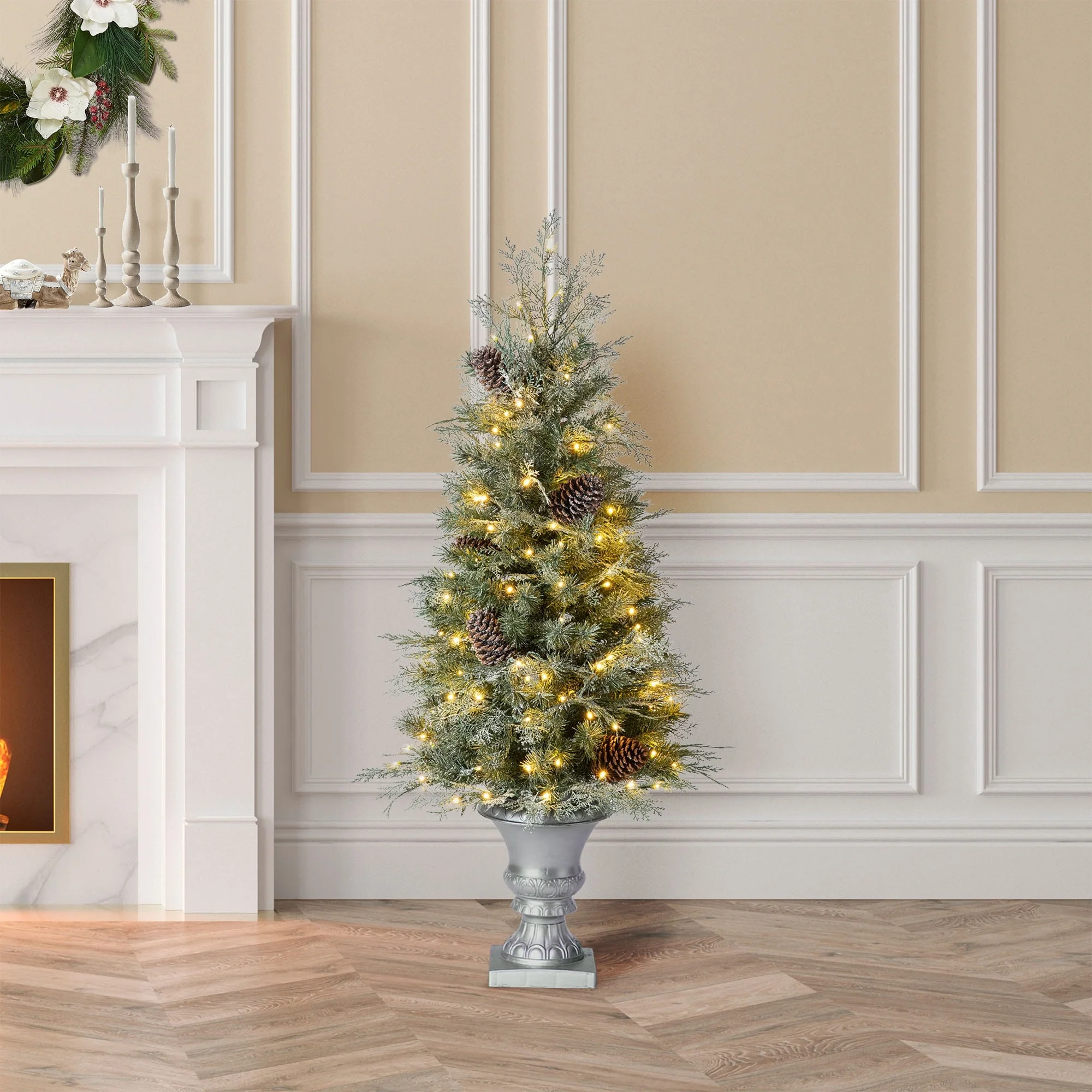 Glitzhome 4ft/5ft Pre-Lit Pine Artificial Christmas Porch Tree with Warm White Lights and Silver Pot