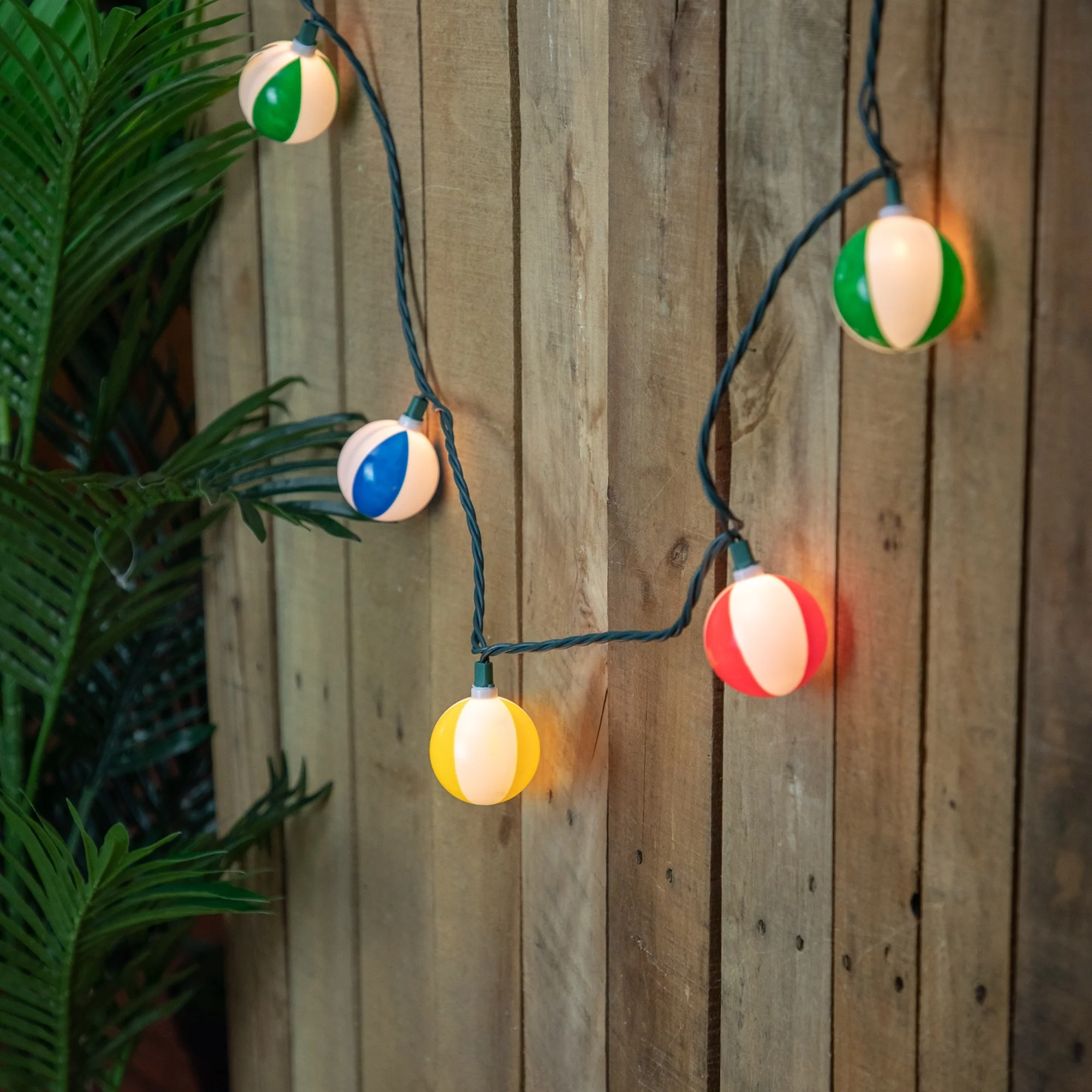 Beach Ball Patio Light Set - 6' Green Wire - 10ct