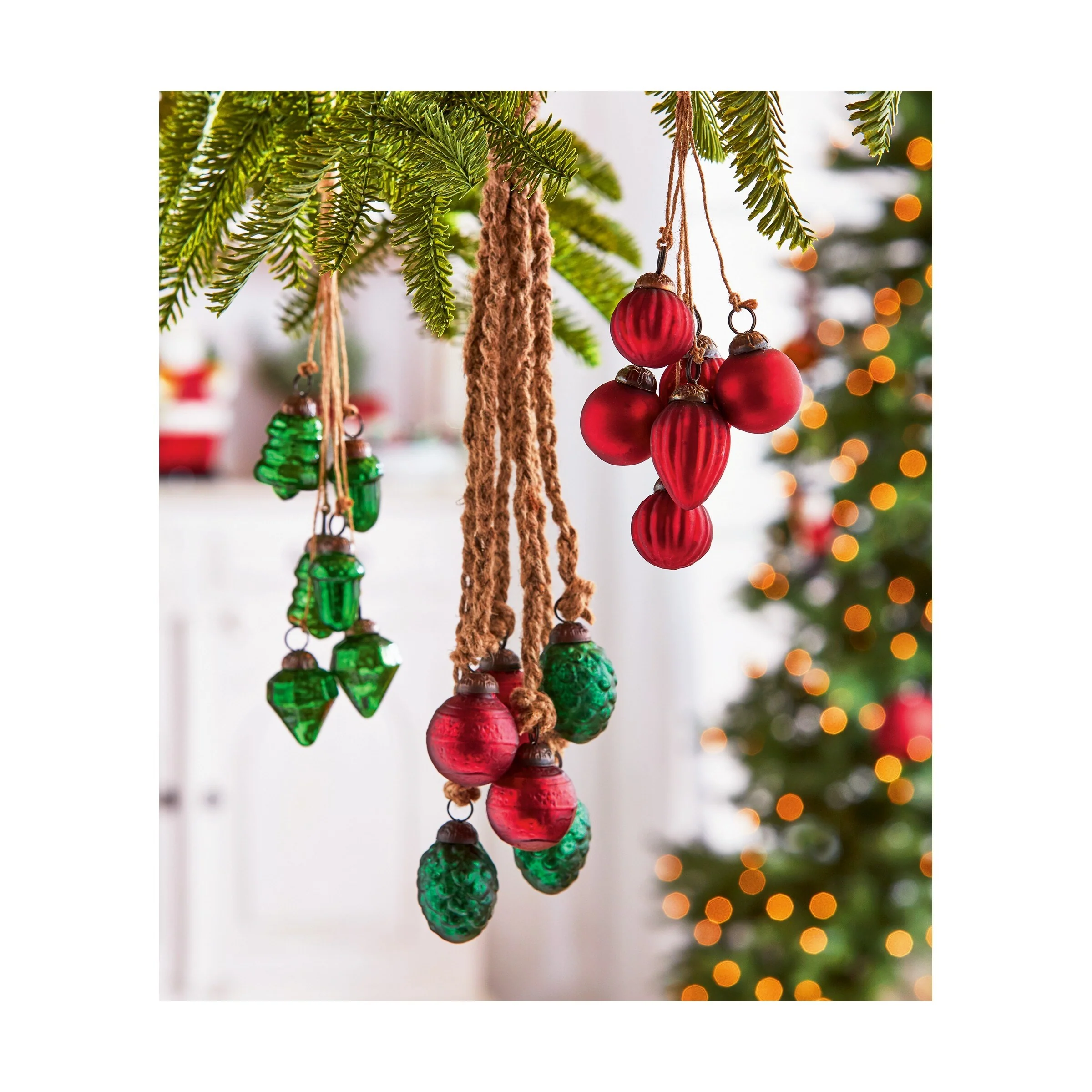 Festive Tree+Acorn Ornament Cluster