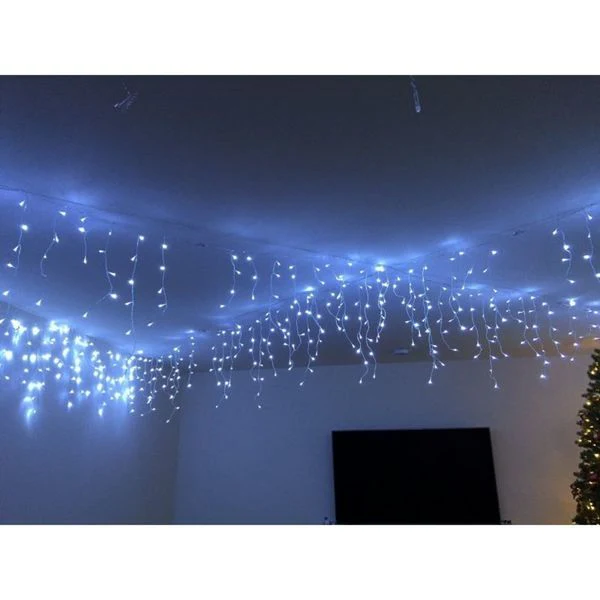 Electric Icicle 105 LED Extendable White Christmas Holiday Light 10 Ft