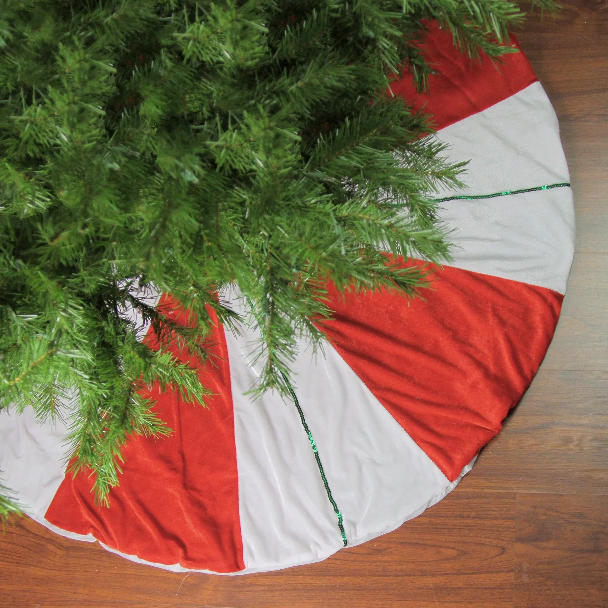 Peppermint Twist Christmas Tree Skirt - 48