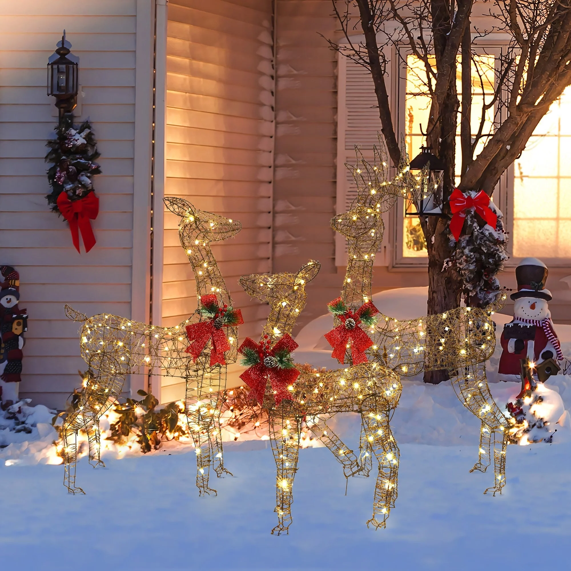 3-Piece Rattan and Iron Deer Family Outdoor Holiday Decoration with Lights - Green/Brown/Red
