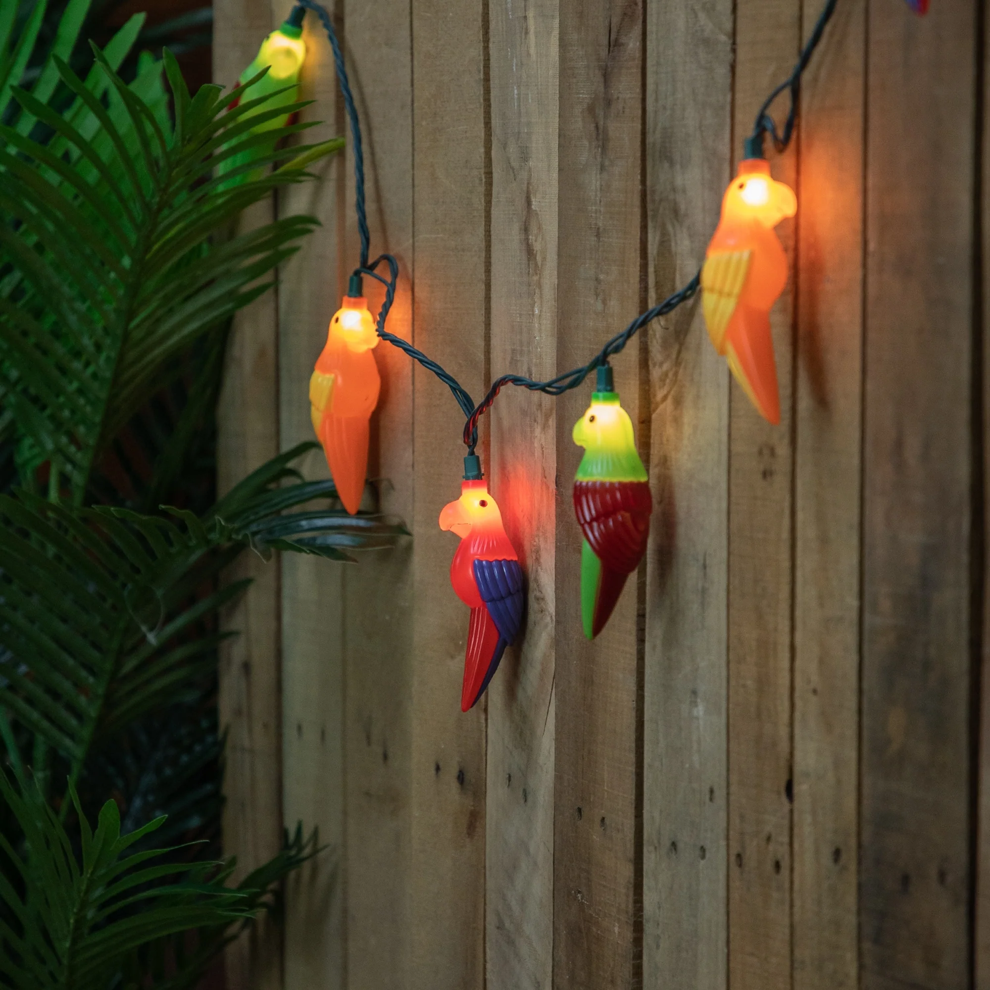 Parrot Patio Light Set - 6' Green Wire - 10ct