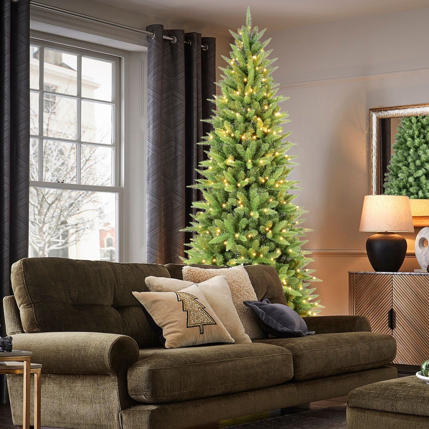 4FT Slim Christmas Tree with 150 Warm White LED Lights-424 PE+PVC Tips,Space-Saving Hinged Design, Easy Setup