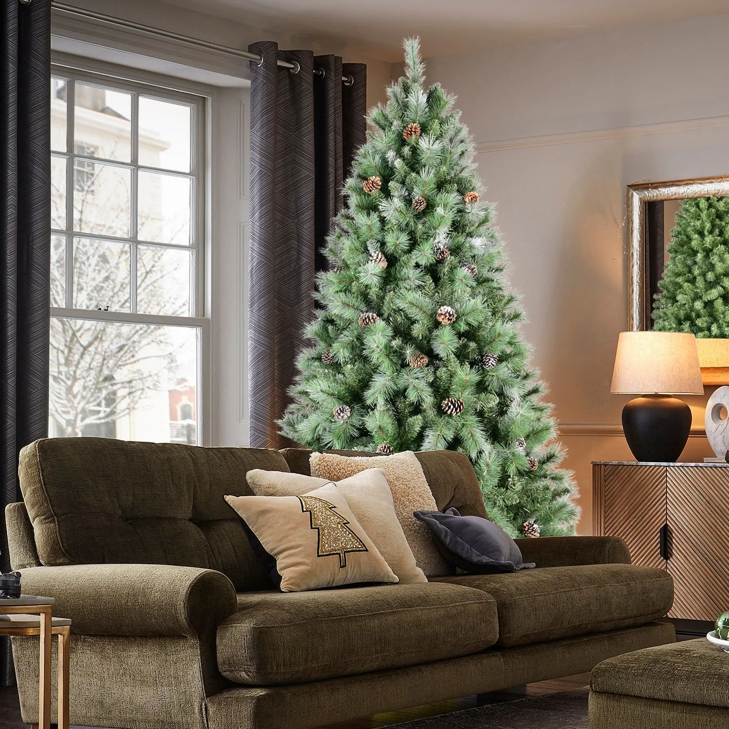 Premium 7FT Frosted Scotch Pine Christmas Tree with 1,348 Tips & Natural Pine Cones for Holiday Decor