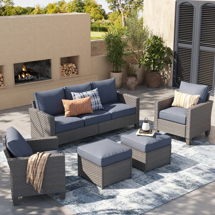 Foos 5 - Person Outdoor Seating Group with Cushions