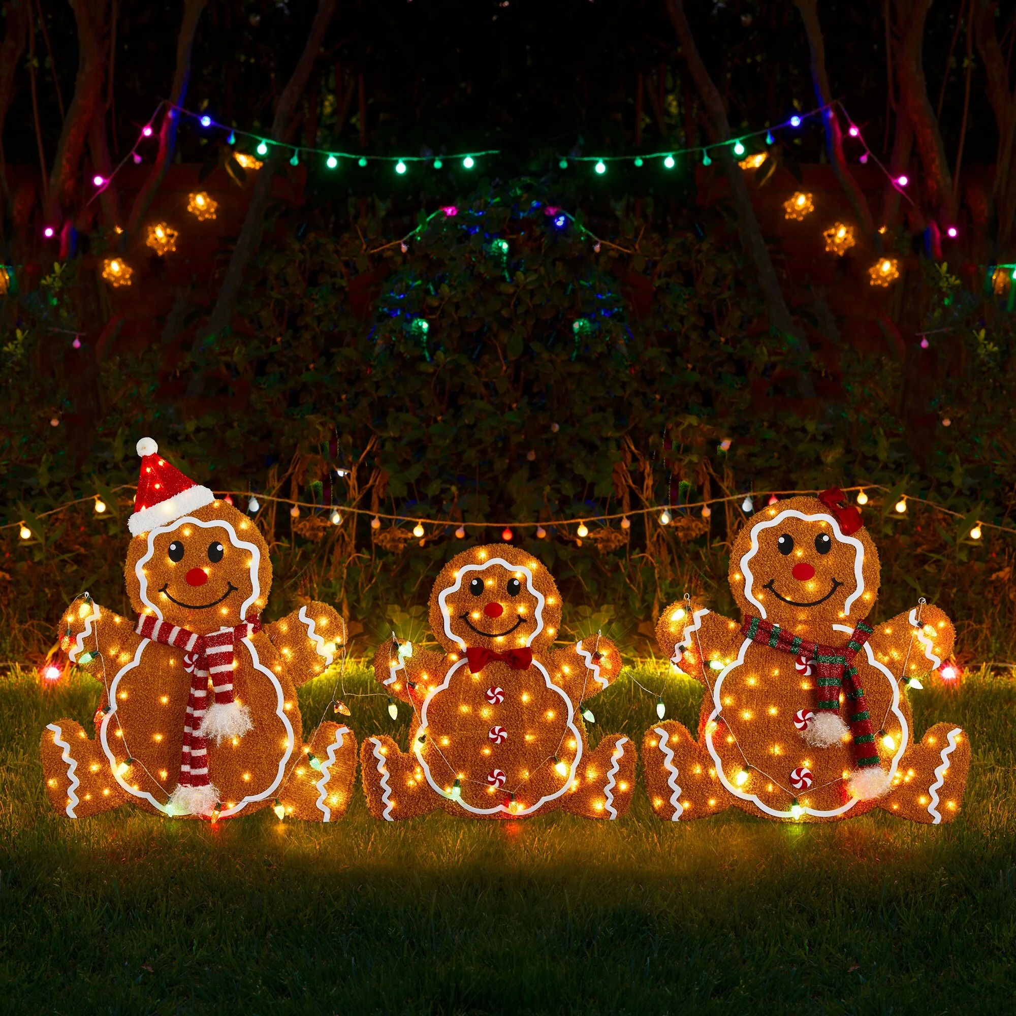 Glitzhome S/3 Lighted Christmas 2D Fabric Gingerbread Family Decor - Gingerbread Family