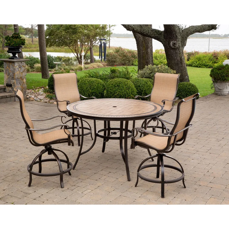 Alejando 4 - Person Round Outdoor Dining Set